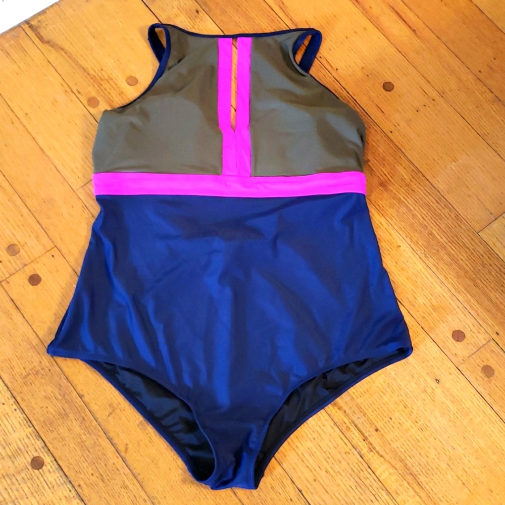 One piece swimsuit